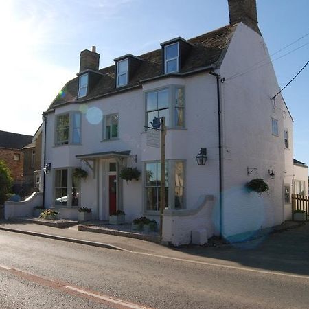 Old Riverview Guest House Earith 외부 사진