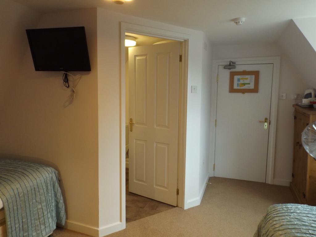Old Riverview Guest House Earith 객실 사진